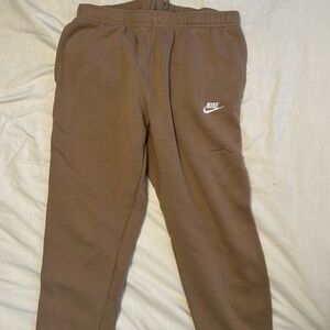 Men’s XL Nike sweatpants - like new!
